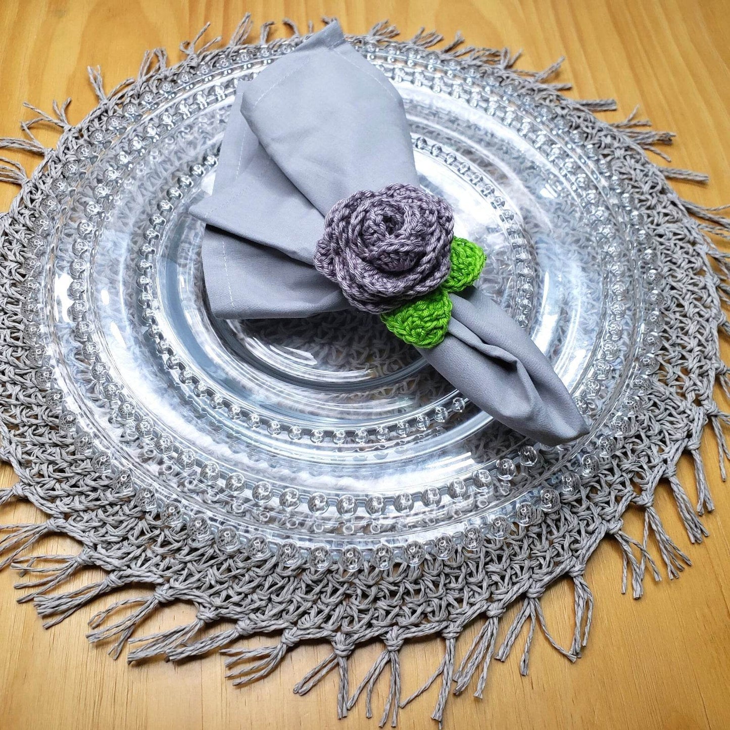 Charlo's Set of 4 Grey Crochet Rosebud Napkin Rings, High Quality Products, handmade, gifts, - Loft&Timber