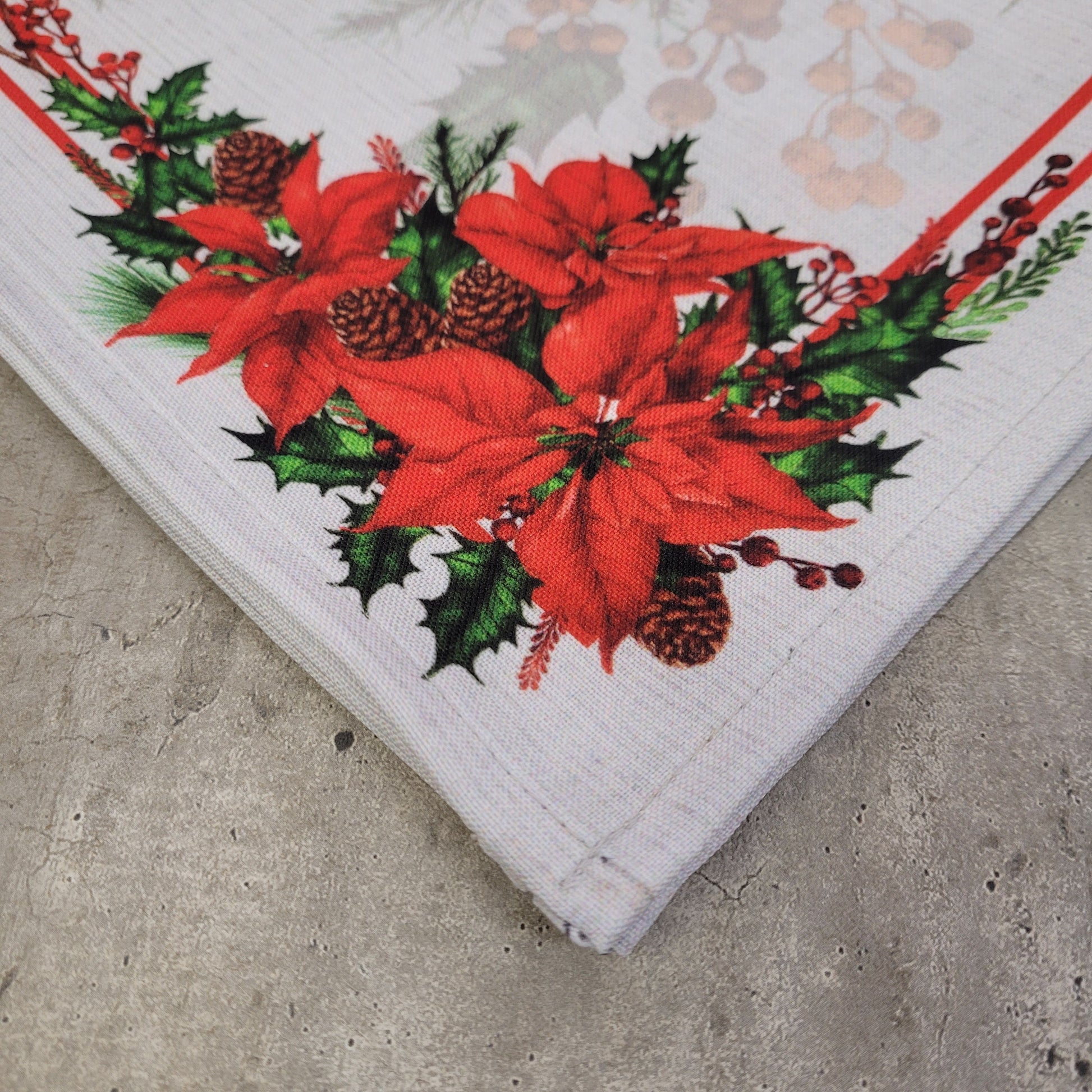 Charlo's Cloth Napkins Set of 4 Christmas Grey Flower 16" by 16" - Grey - Loft&Timber