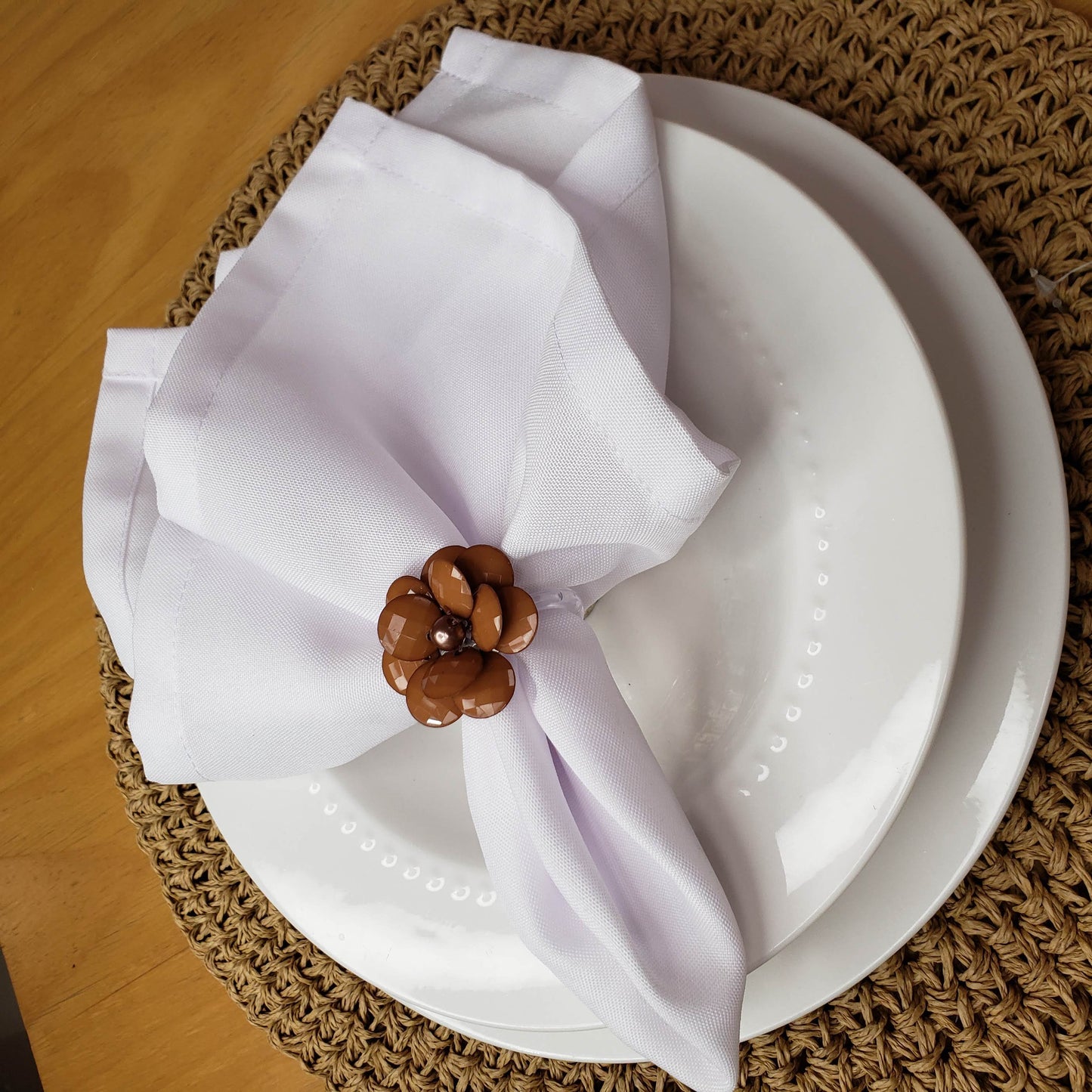 Maison Charlô | Set of 4 Delicate Flower Napkin Rings | Wedding, Thanksgiving, Christmas, New Year, Wedding, Banquet, Birthday - Loft&Timber