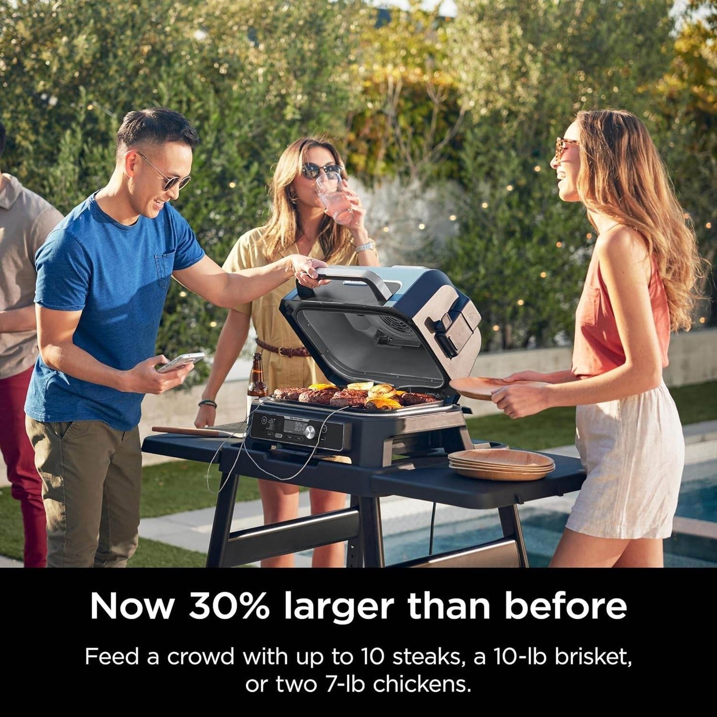 XL Smart Grill Smoker: 7-in-1, App Control, Black - Loft&Timber