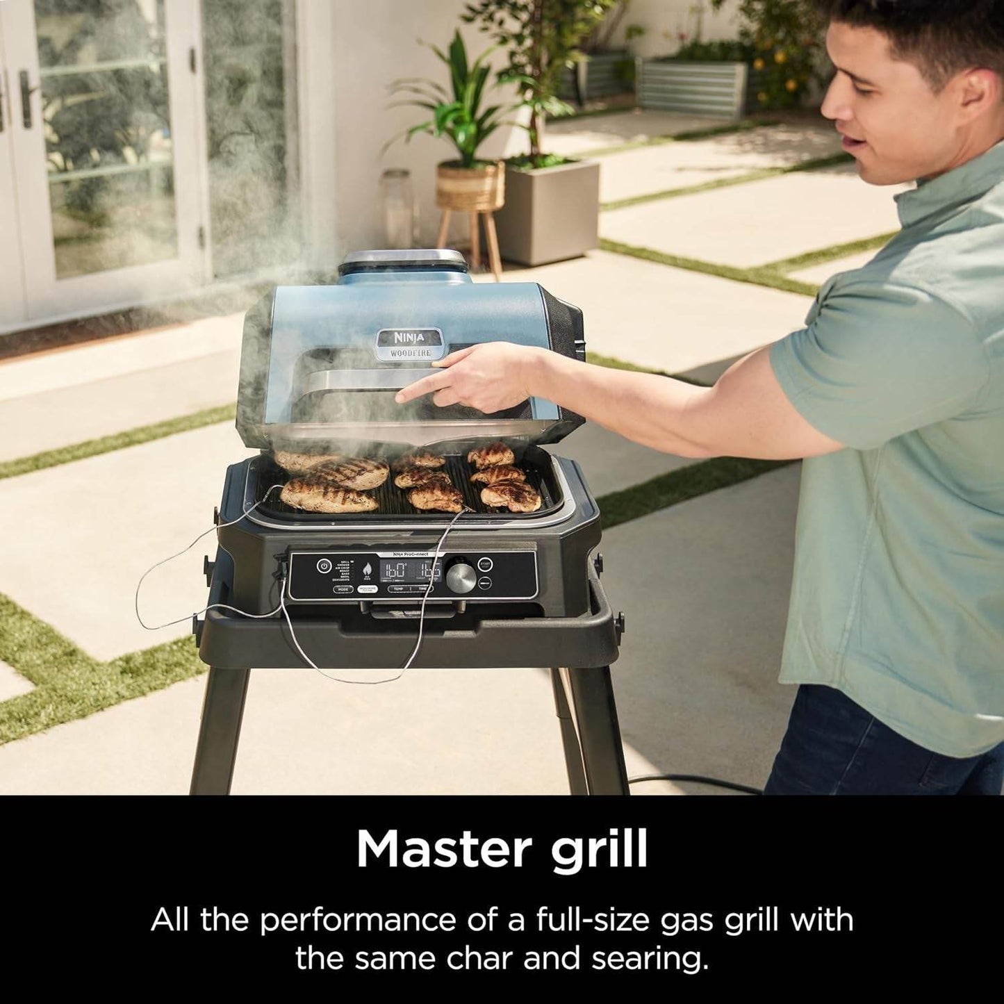 XL Smart Grill Smoker: 7-in-1, App Control, Black - Loft&Timber
