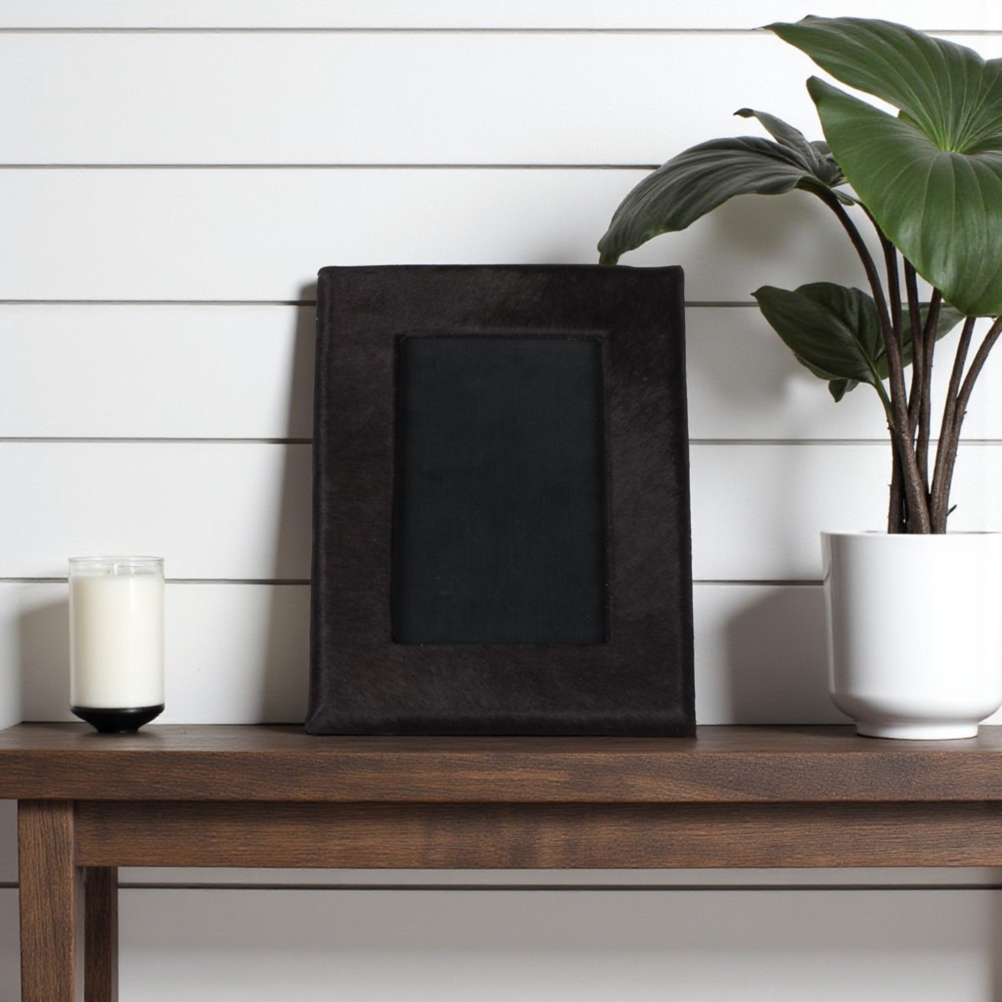 4" x 6" Black Cowhide Picture Frame with Mat - Loft&Timber
