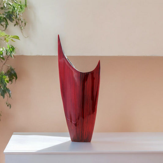 18" Red Aluminum Pointy Table Vase - Loft&Timber