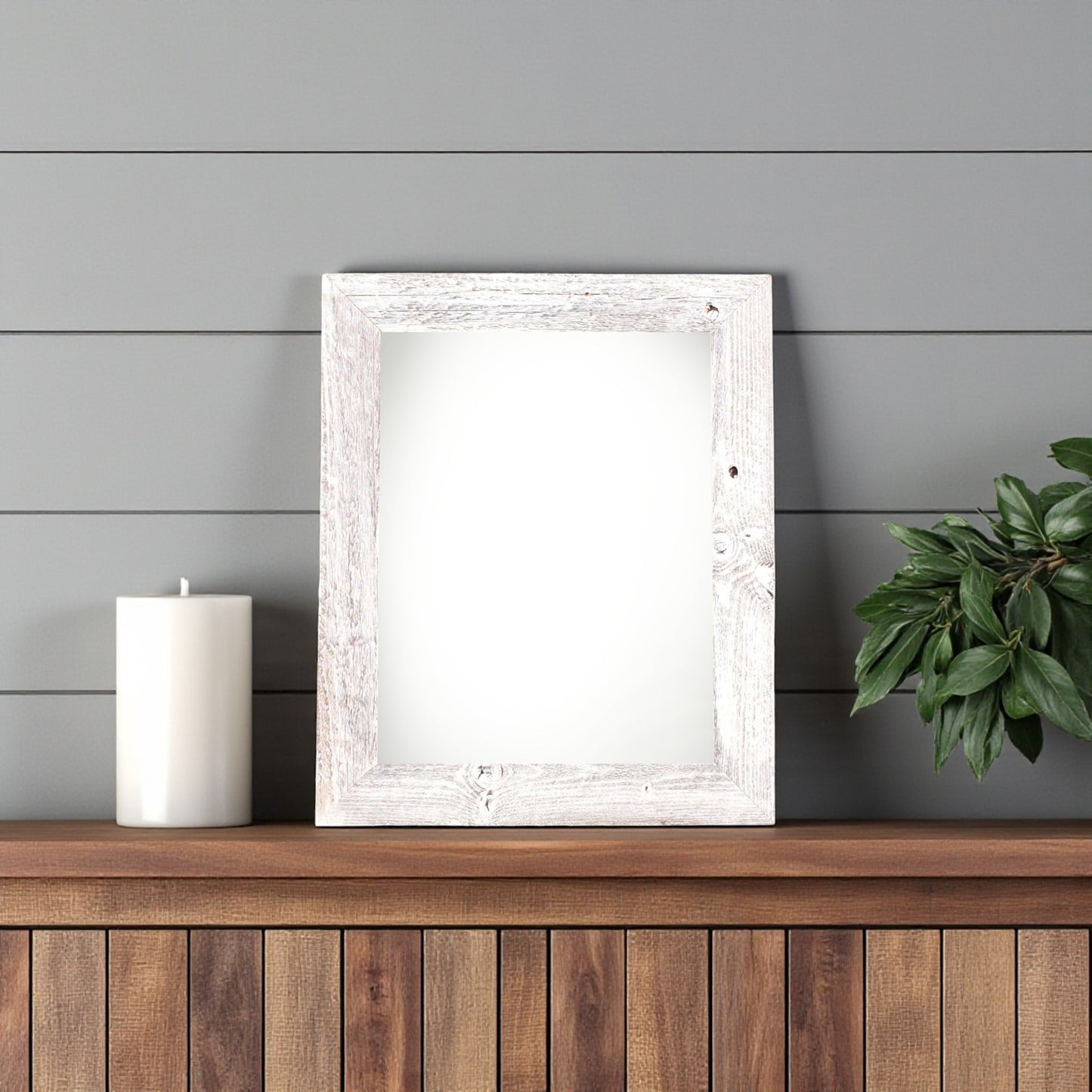 4" x 6" White Solid Wood Tabletop Picture Frame - Loft&Timber