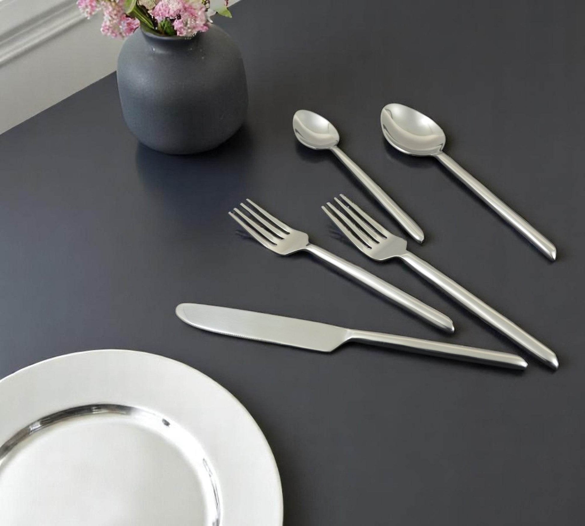 Glossy Silver Stainless Steel Twenty Piece Hand Forged Flatware Set - Loft&Timber
