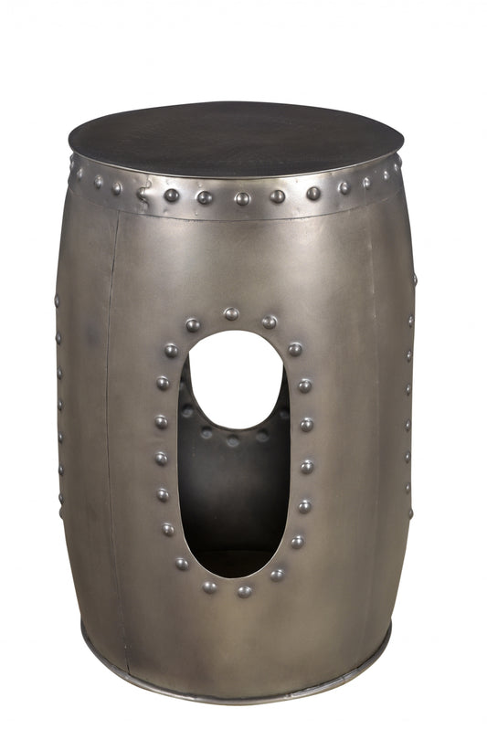 20" Nickel Iron Round End Table - Loft&Timber