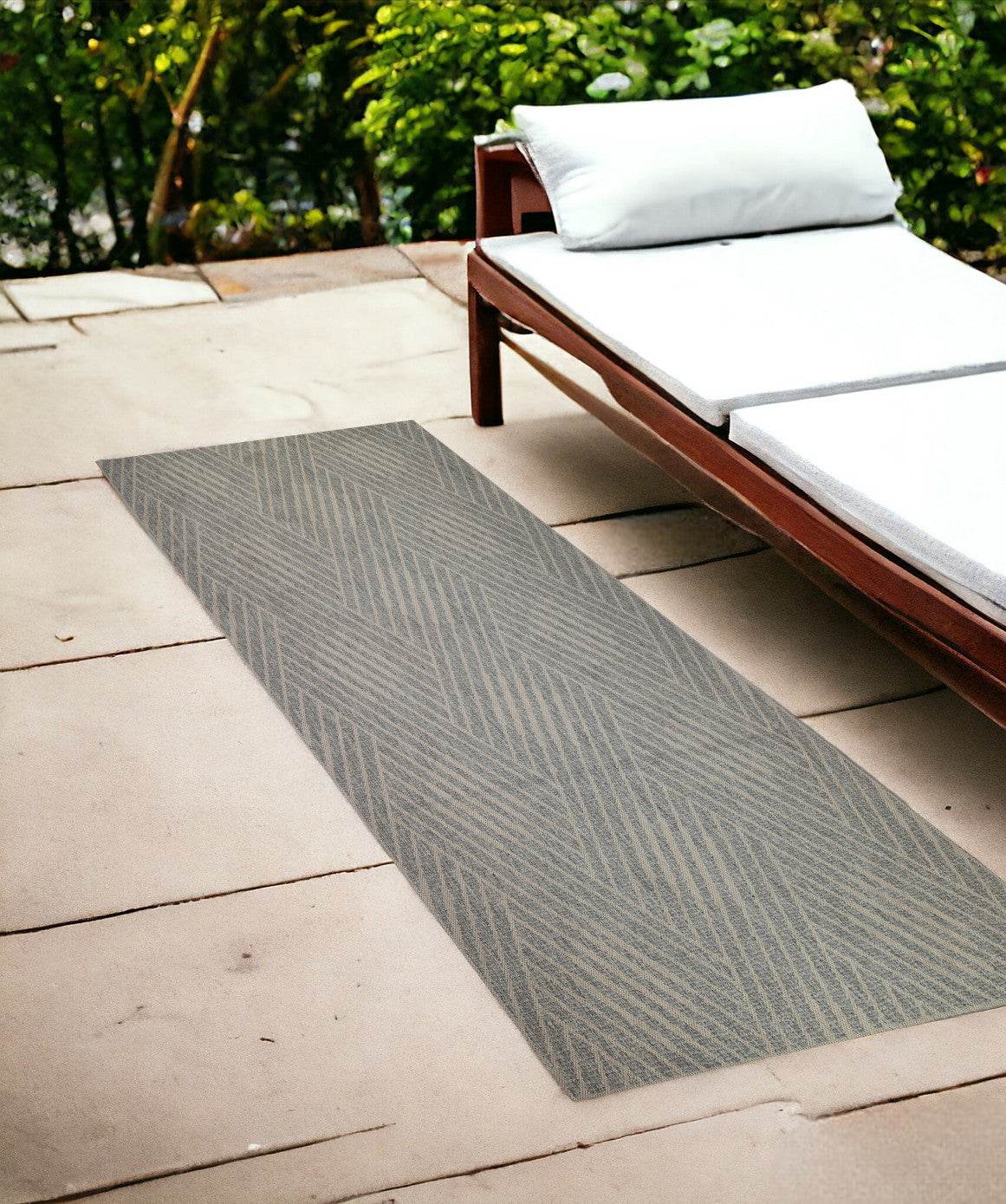 8' Runner Gray Geometric Stain Resistant Indoor Outdoor Runner Rug - Loft&Timber