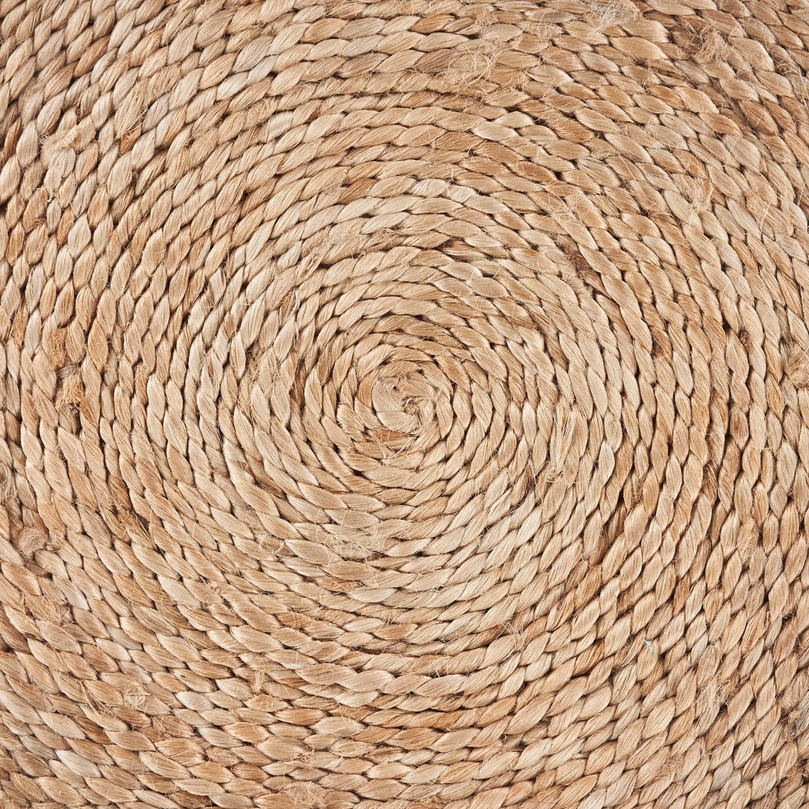 15" Set of Two Natural Jute Round Placemats - Loft&Timber