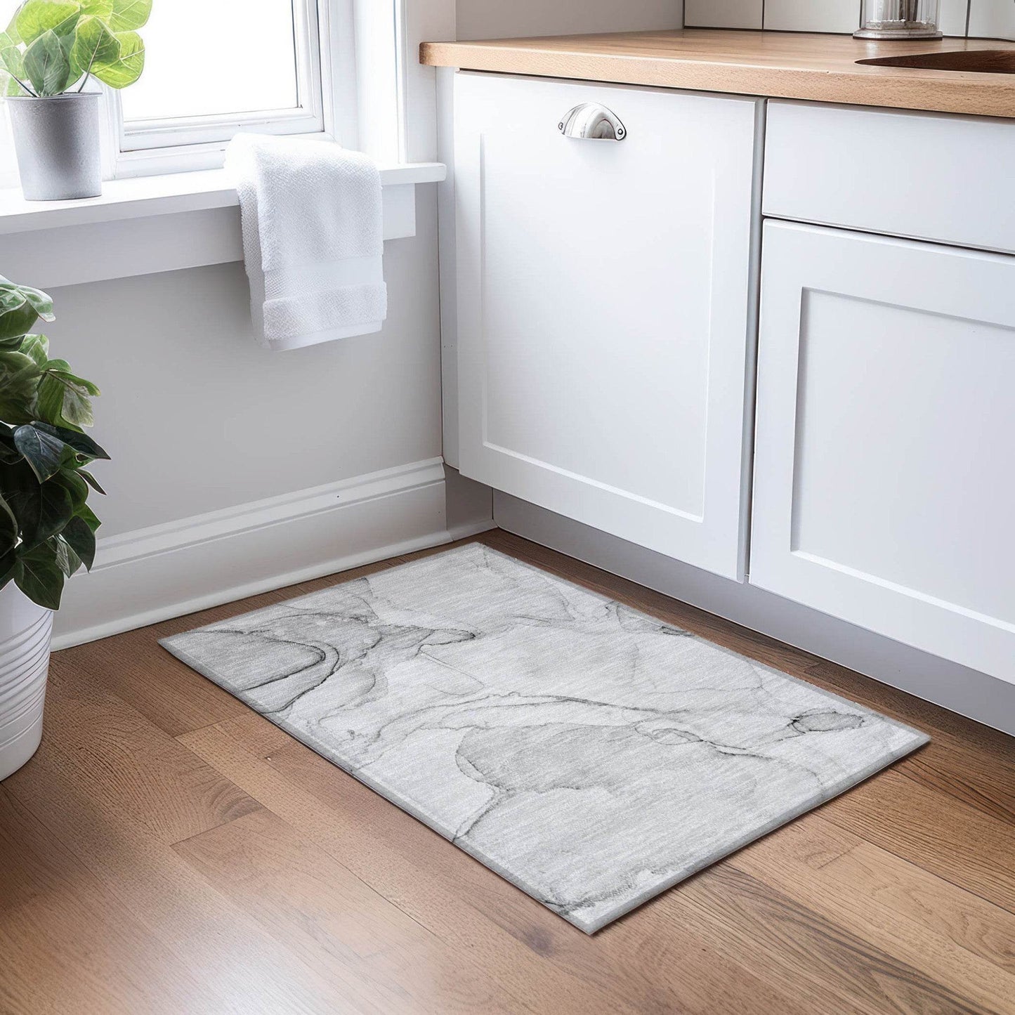 2' X 3' Silver Abstract Washable Non Skid Indoor Outdoor Area Rug - Loft&Timber
