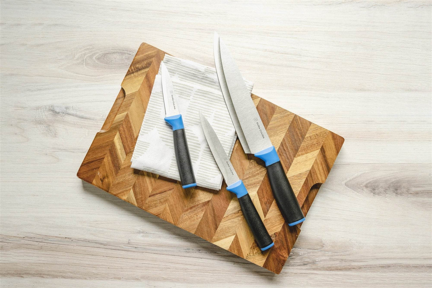 Duo-Grip 3 Piece Kitchen Knife Set With Blade Guards, Blue - Loft&Timber