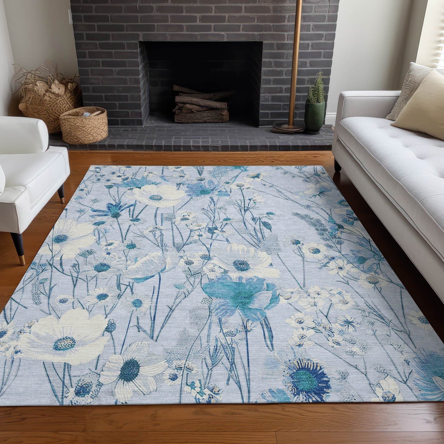 5' X 8' Sky Blue And Denim Blue Floral Washable Indoor Outdoor Area Rug - Loft&Timber