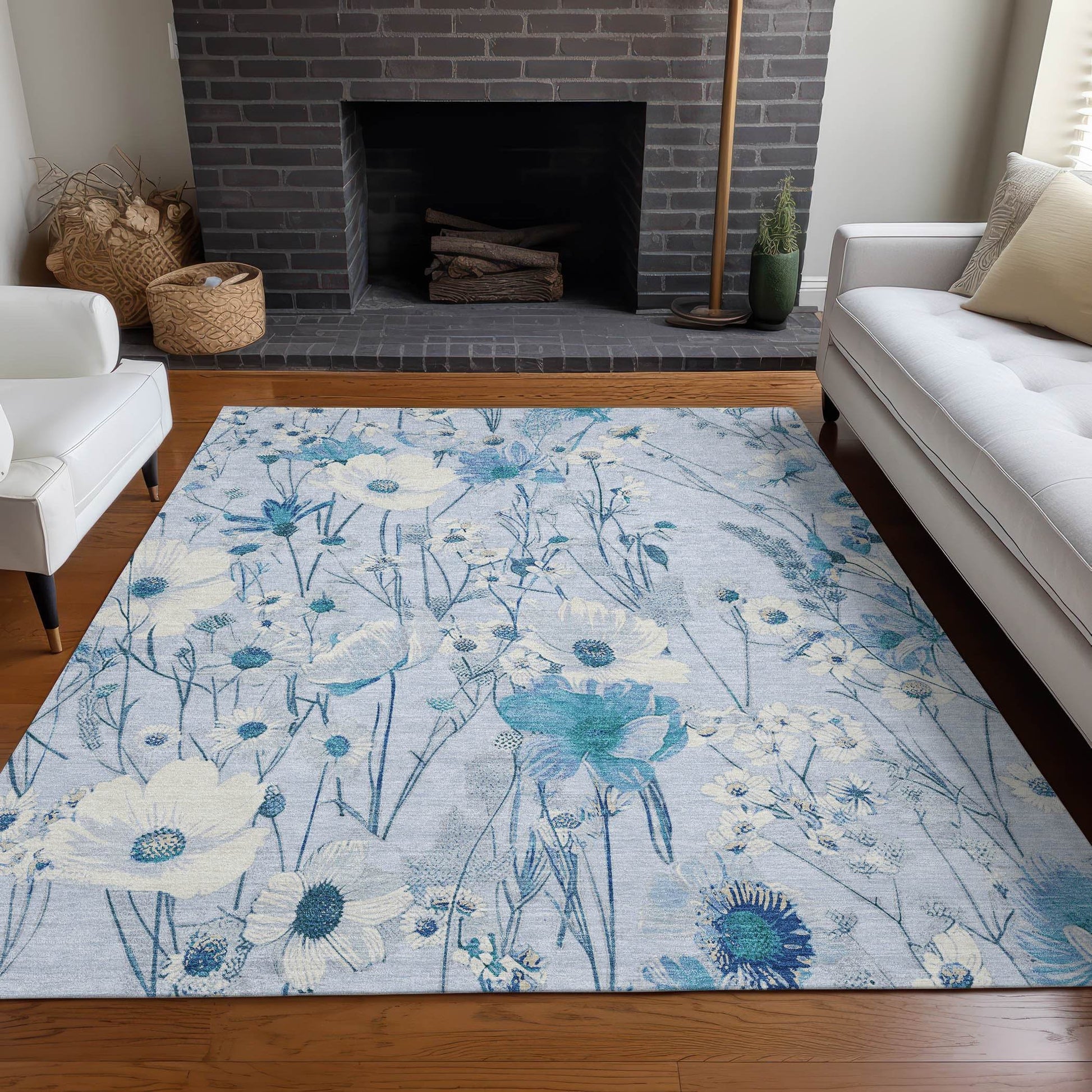 5' X 8' Sky Blue And Denim Blue Floral Washable Indoor Outdoor Area Rug - Loft&Timber