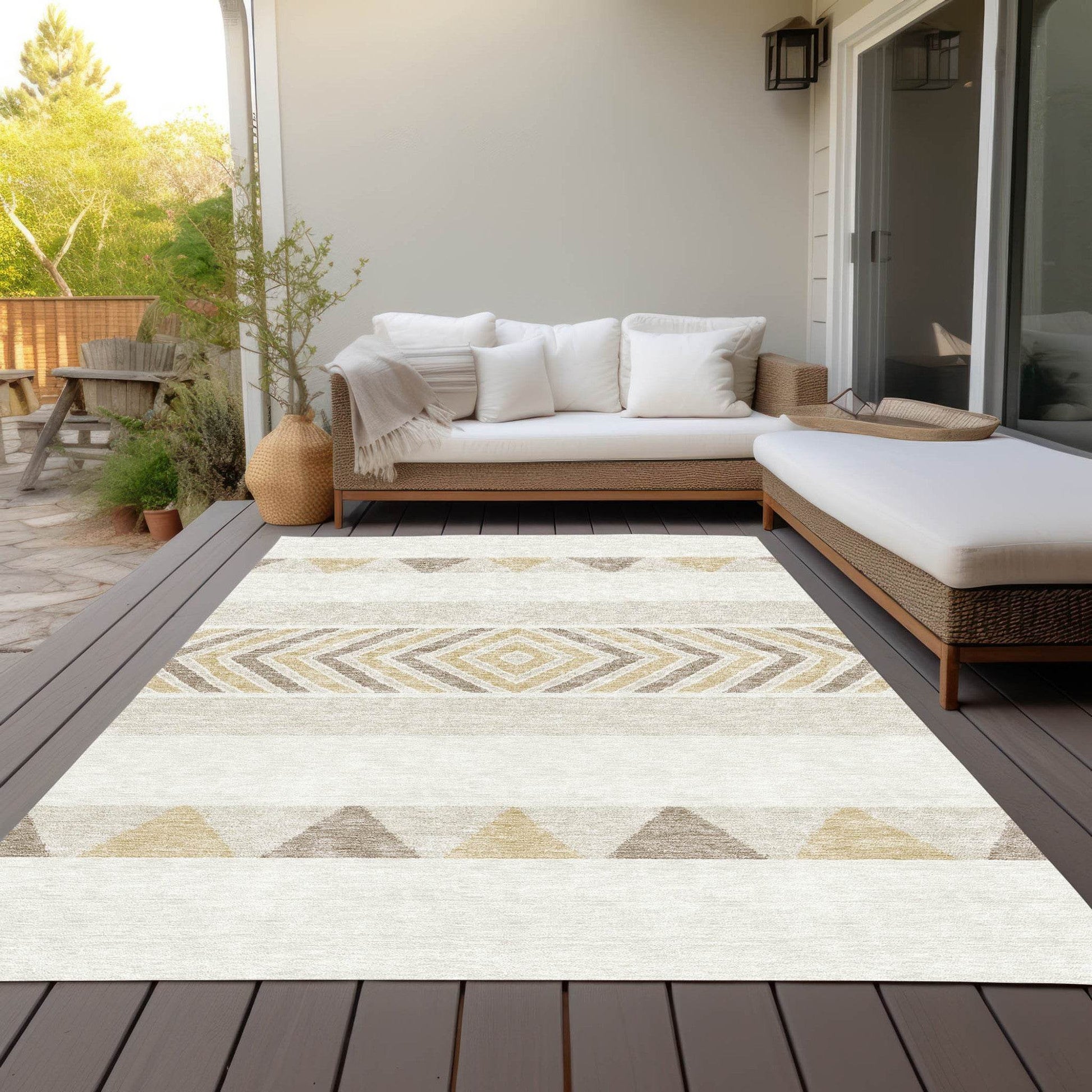 8' X 10' Ivory Beige And Taupe Southwestern Washable Indoor Outdoor Area Rug - Loft&Timber