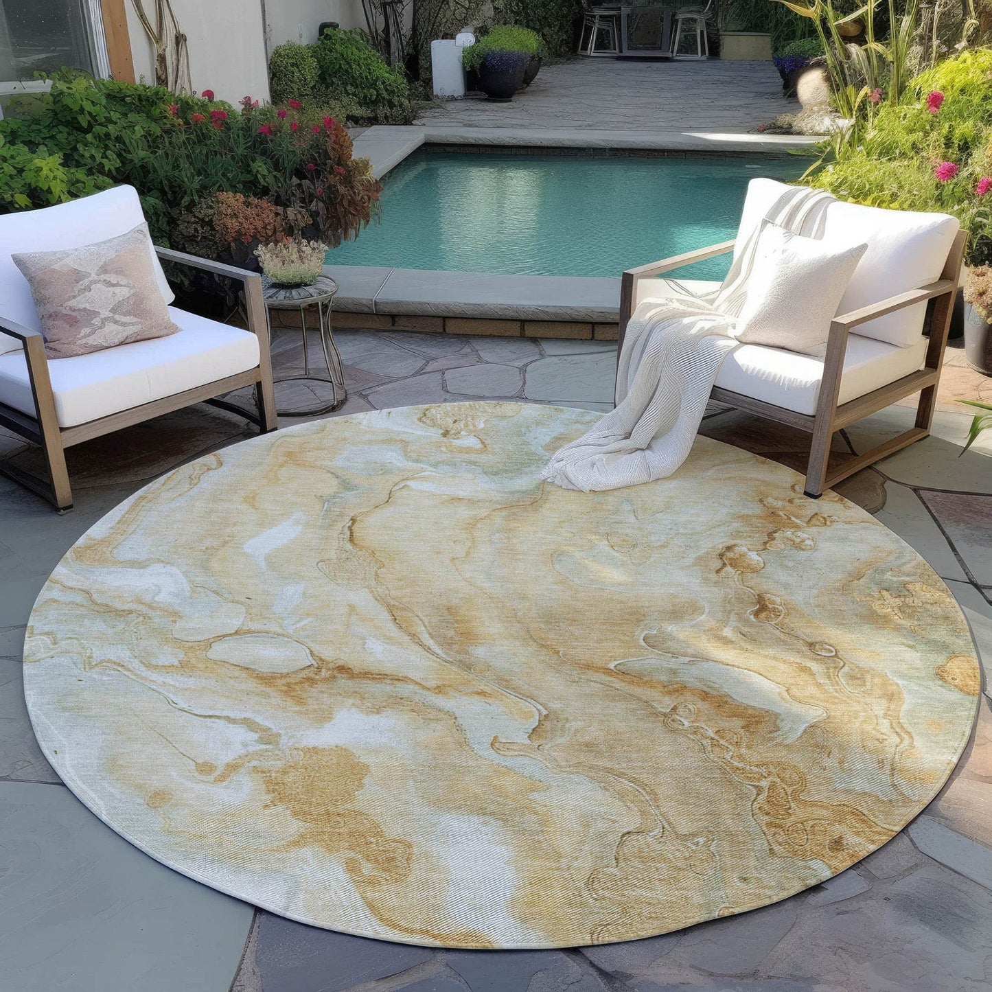 8' Gold And Silver Round Abstract Washable Indoor Outdoor Area Rug - Loft&Timber