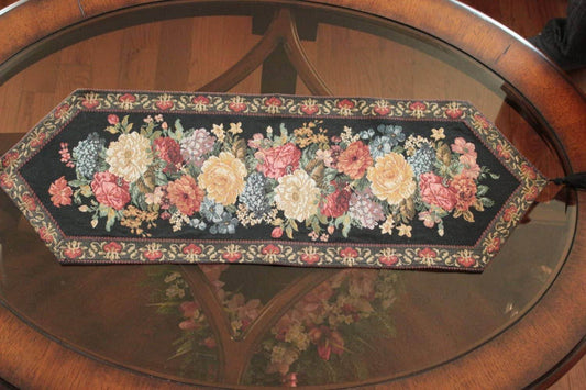 Tache Country Rustic Floral Midnight Awakening Table Runner - Loft&Timber