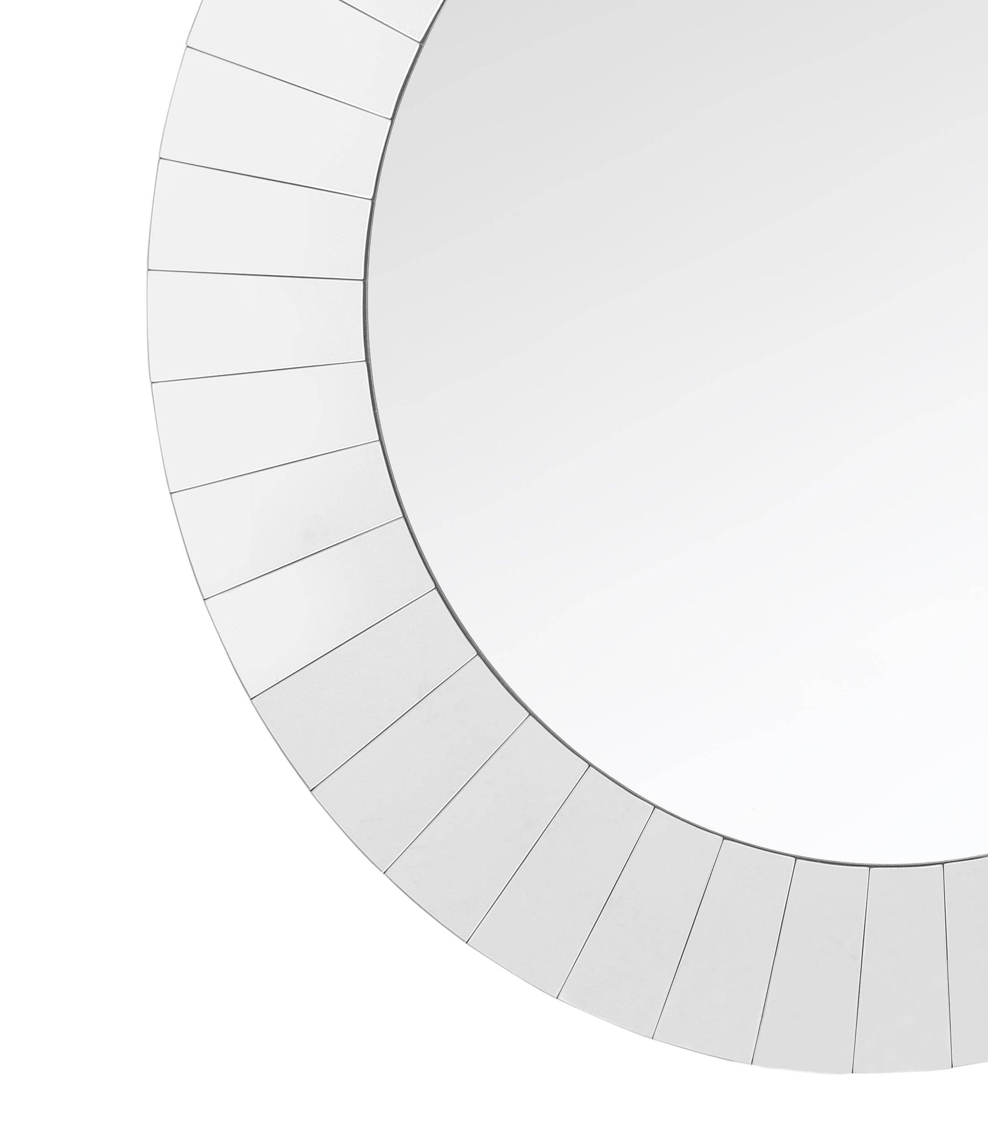 Daylight Round Accent Mirror - Loft&Timber