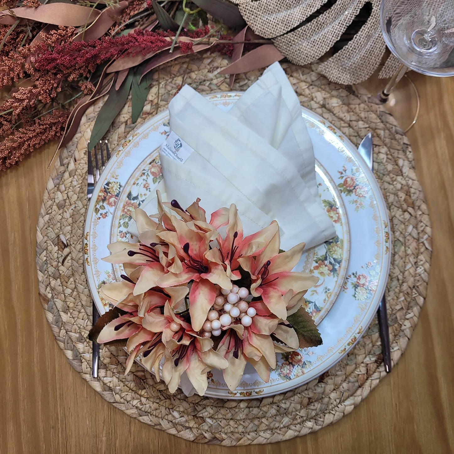 Maison Charlo Set of 4 Cream Lilies Flower Celebration Napkin Rings - Loft&Timber