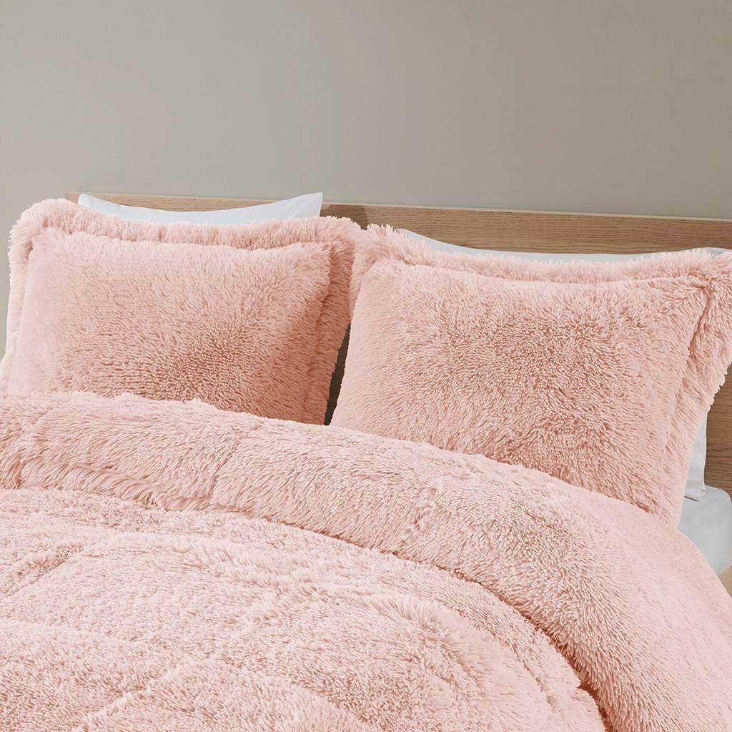 Full/Queen Pink Blush Soft Sherpa Faux Fur 3-Piece Comforter Set - Loft&Timber