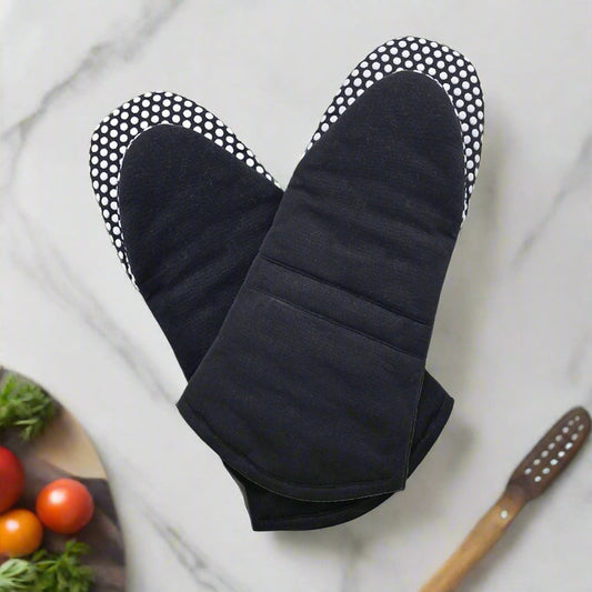 Black Oven Mitt in Cotton with Silicon Dots-0