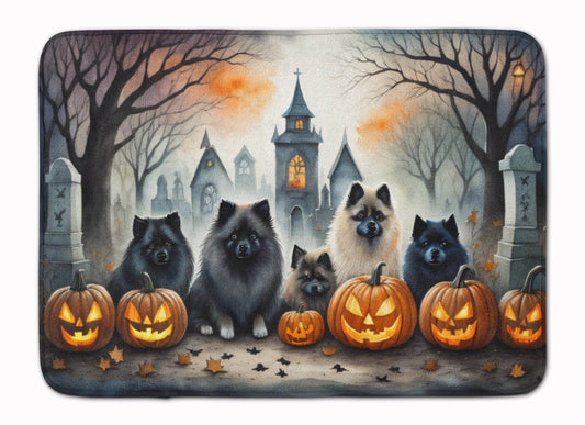 Keeshond Spooky Halloween Memory Foam Kitchen Mat - Loft&Timber