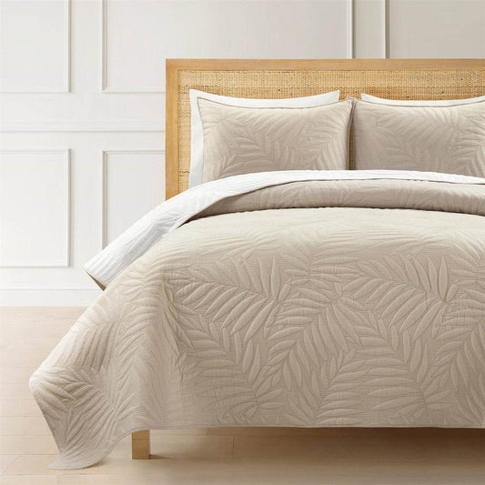Full/Queen Lightweight Fern Leaf Reversible 3-PC White Beige Cotton Quilt Set - Loft&Timber