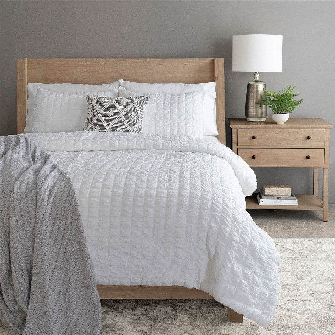 King Size Crinkled Textured 3 Piece Comforter Set White - Loft&Timber