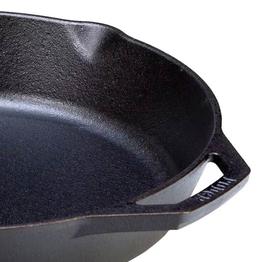 12-inch Cast Iron Skillet Frying Pan with Pour Spout - Made in the USA - Loft&Timber