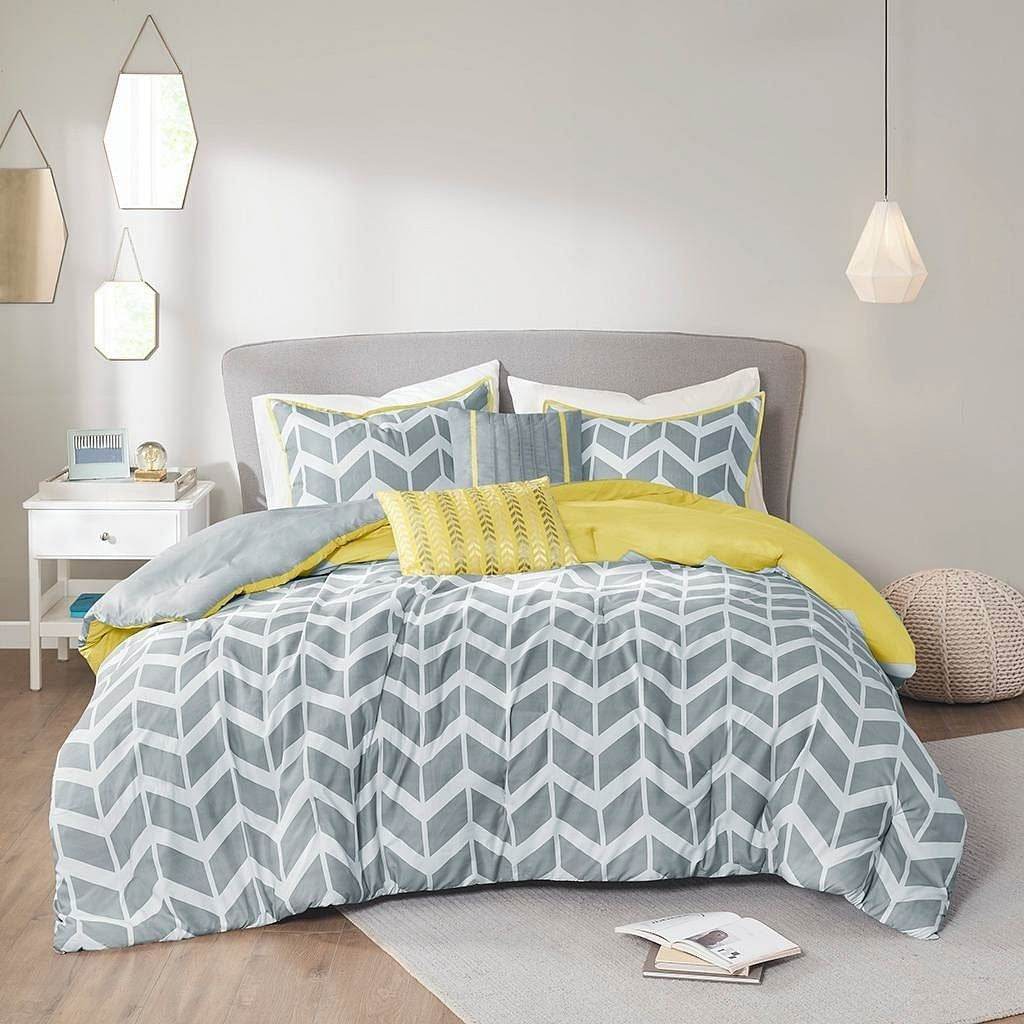 Twin / Twin XL Reversible Comforter Set in Grey White Yellow Chevron Stripe - Loft&Timber