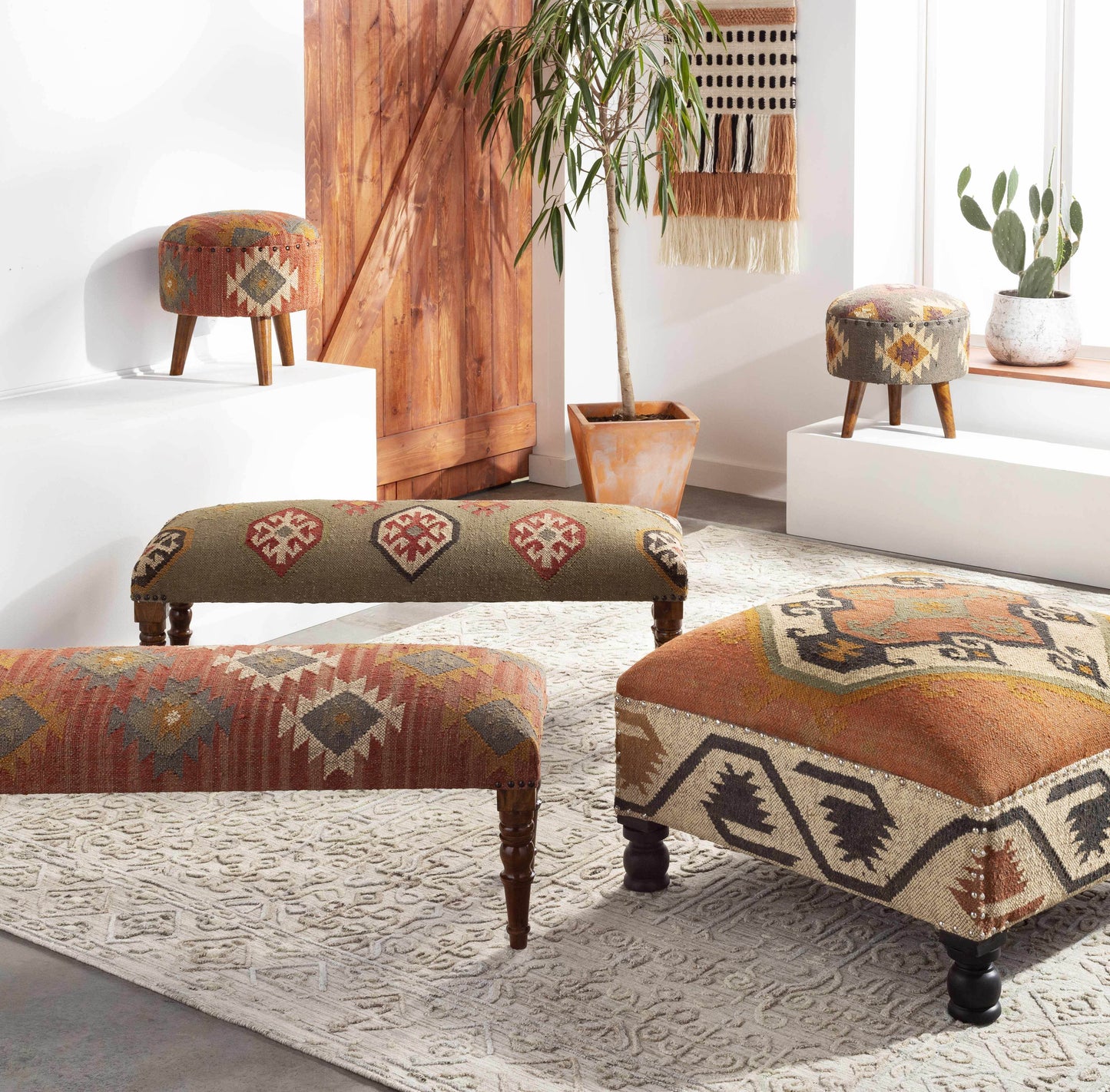Yunak Rustic Geometric Tapestry Bench - Loft&Timber