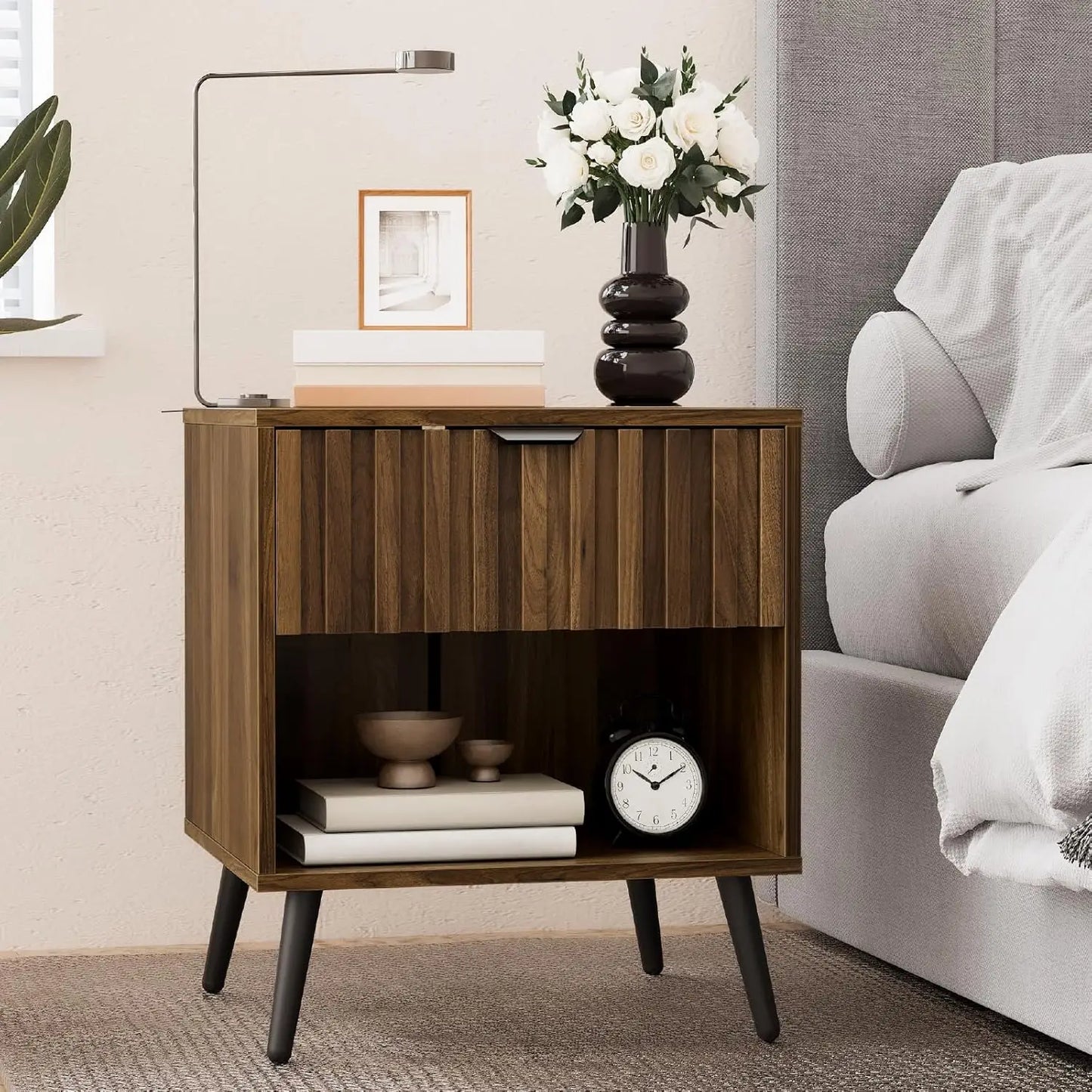 Walnut Wooden Night Stand, Mid Century Nightstand with 2 Fluted Drawers, Bedside Table with Metal Feet, Modern End Side Table fo