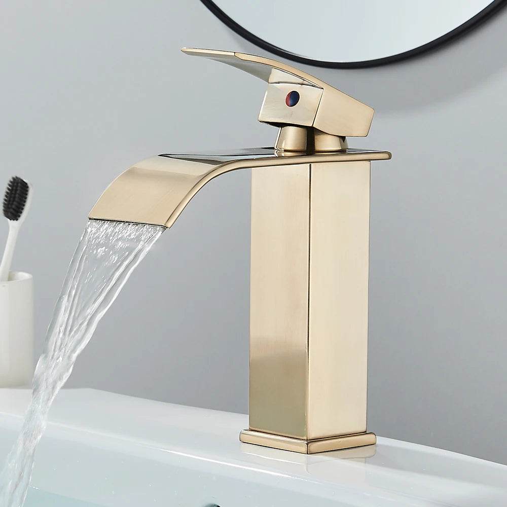 Matte Black Basin Faucet - Loft&Timber