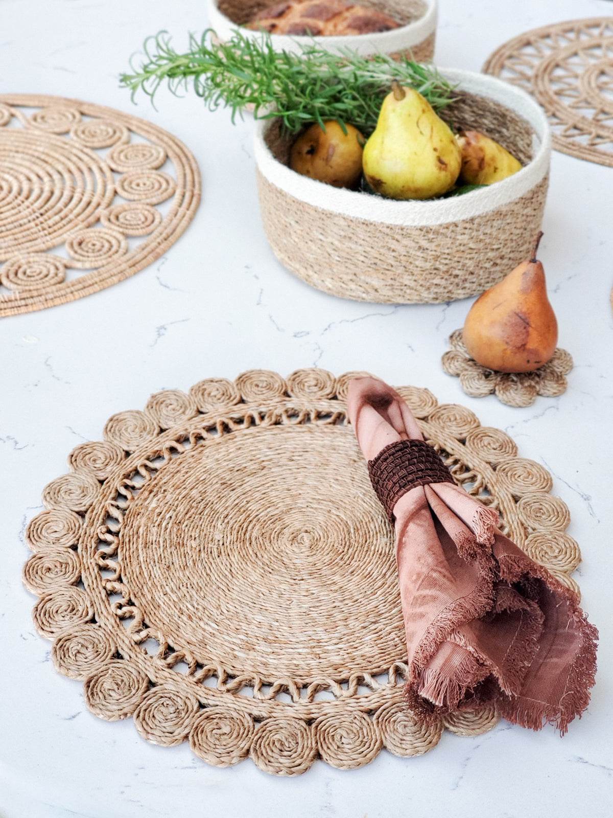 Jute Flower Placemat (Set of 2) - Loft&Timber