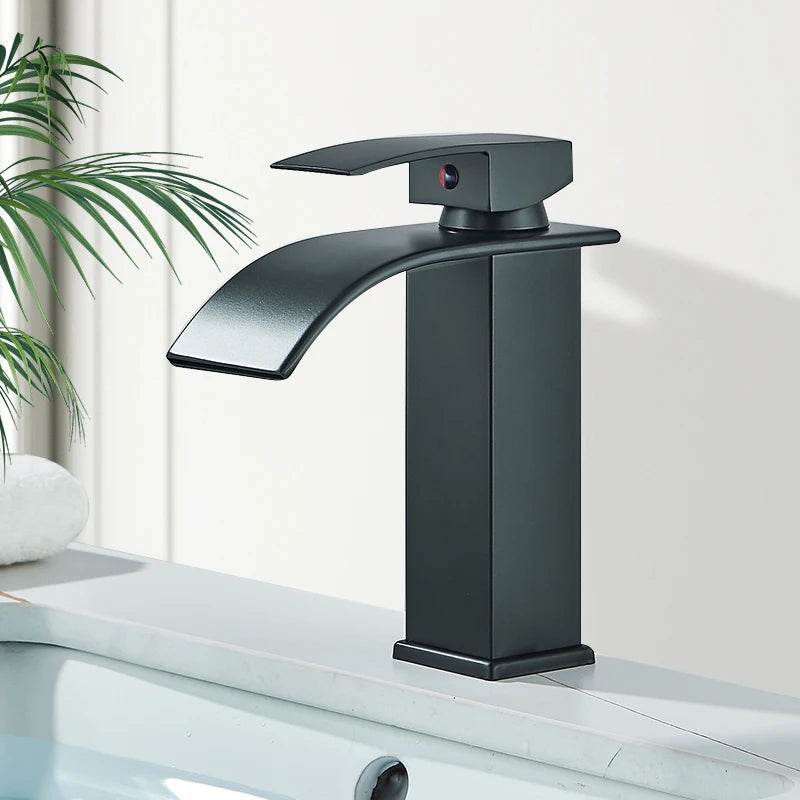 Matte Black Basin Faucet - Loft&Timber