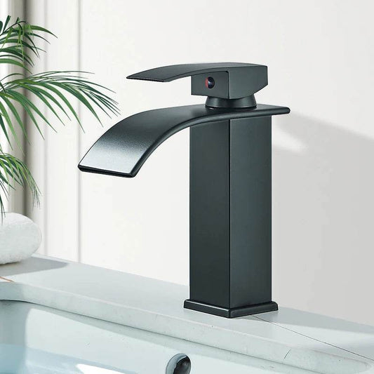 Matte Black Basin Faucet - Loft&Timber