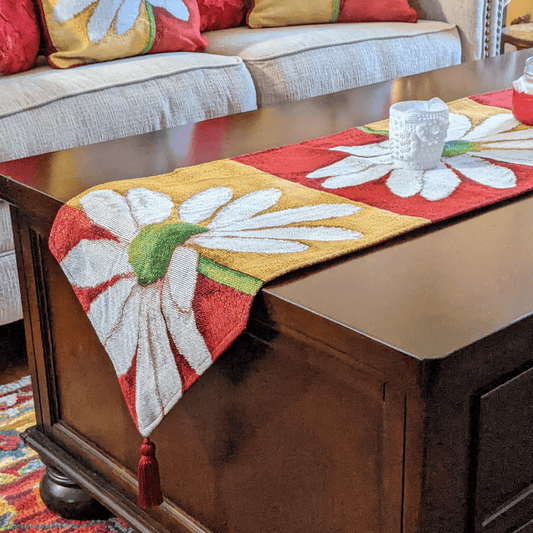 Tache Loves Me Not Daisy Tapestry Table Runner (9046)-0