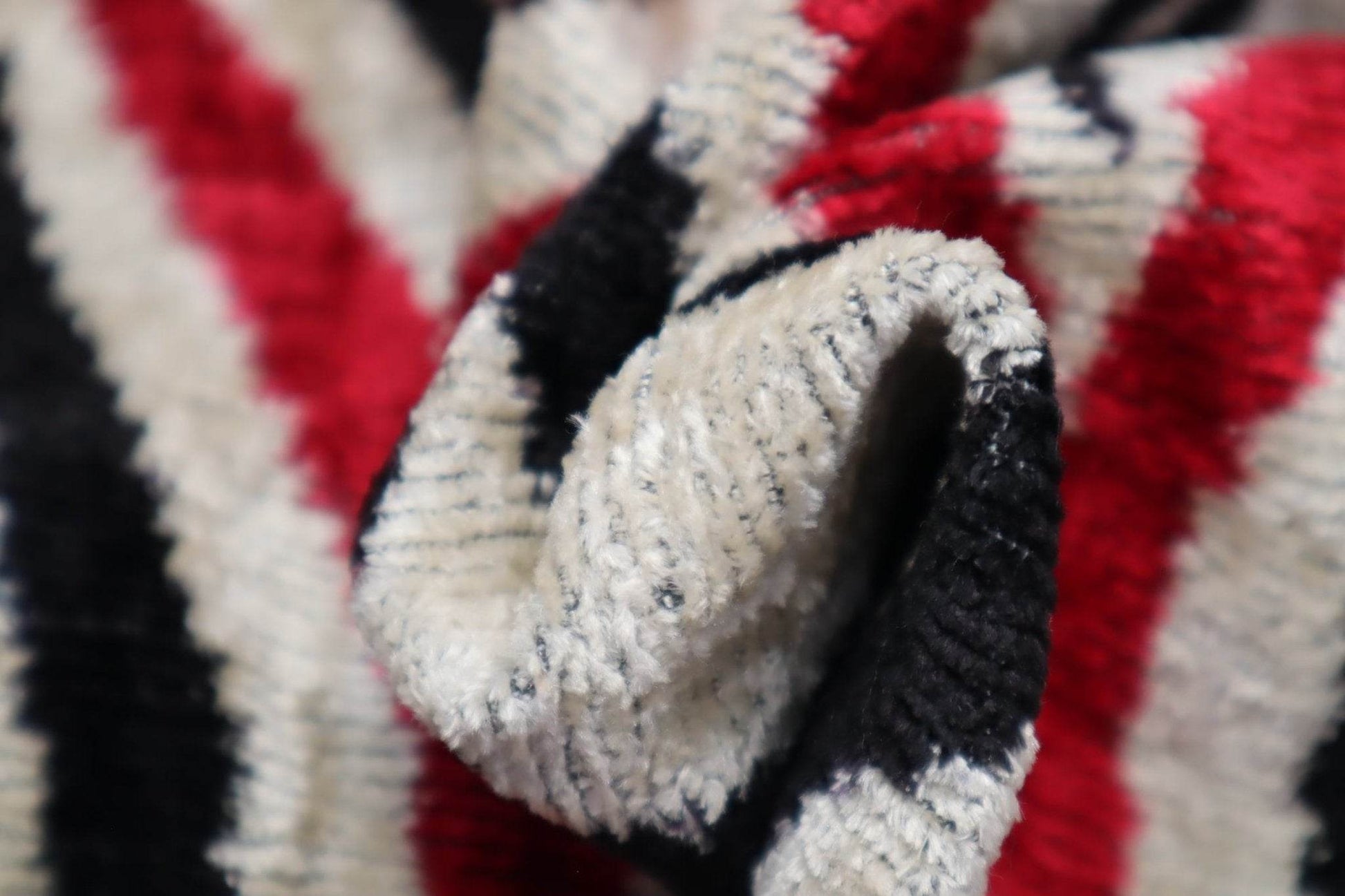 Canvello Handmade Decorative Throw Pillow with Down Filled Cushion Insert - Loft&Timber