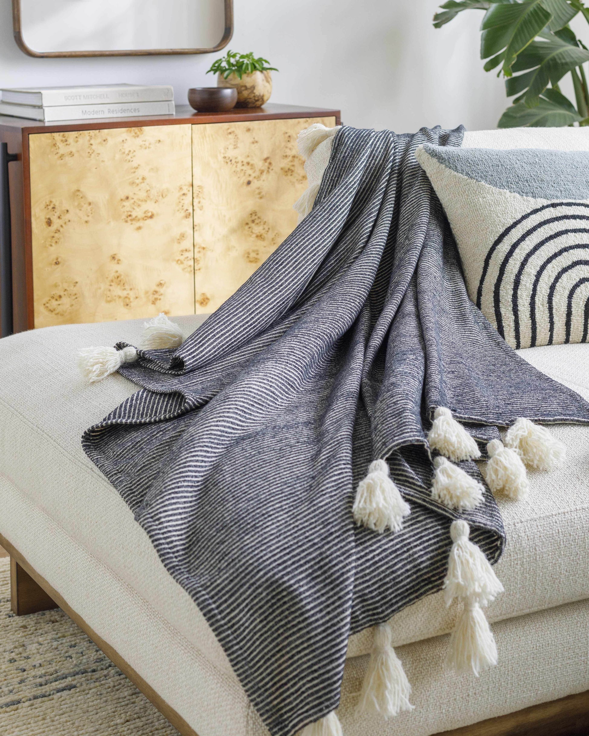 Camabatela Throw Blanket - Loft&Timber