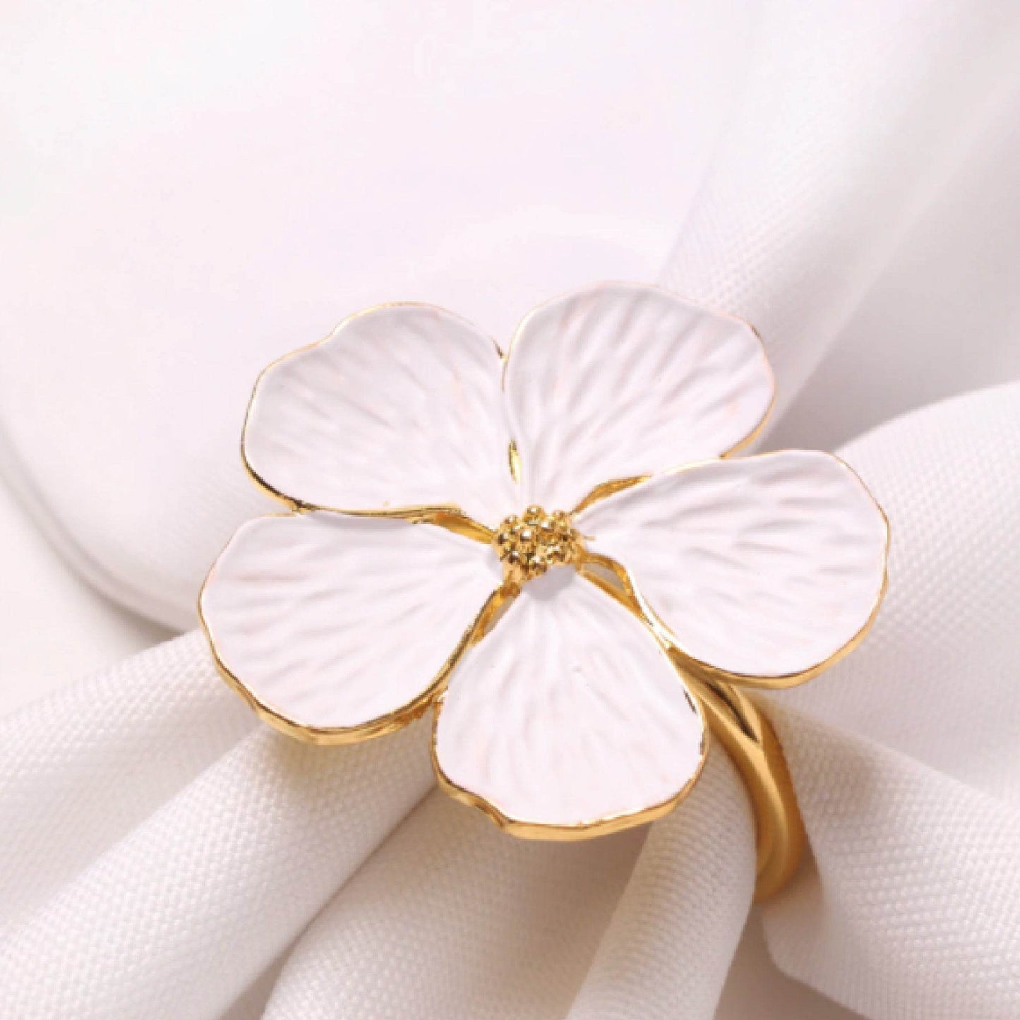 5 Leaf Flower Napkin Ring Set of 6 - Loft&Timber