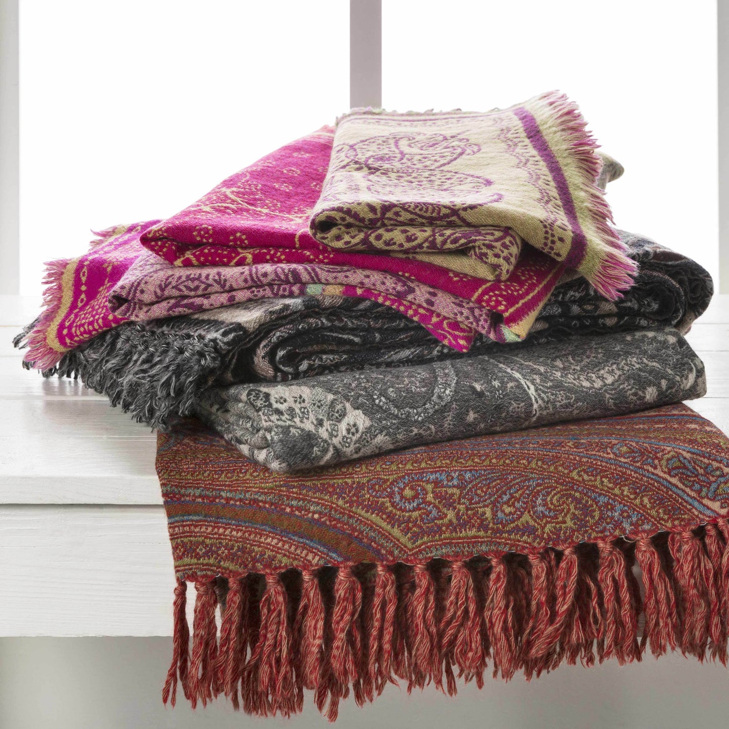 Jiles Throw Blanket - Loft&Timber