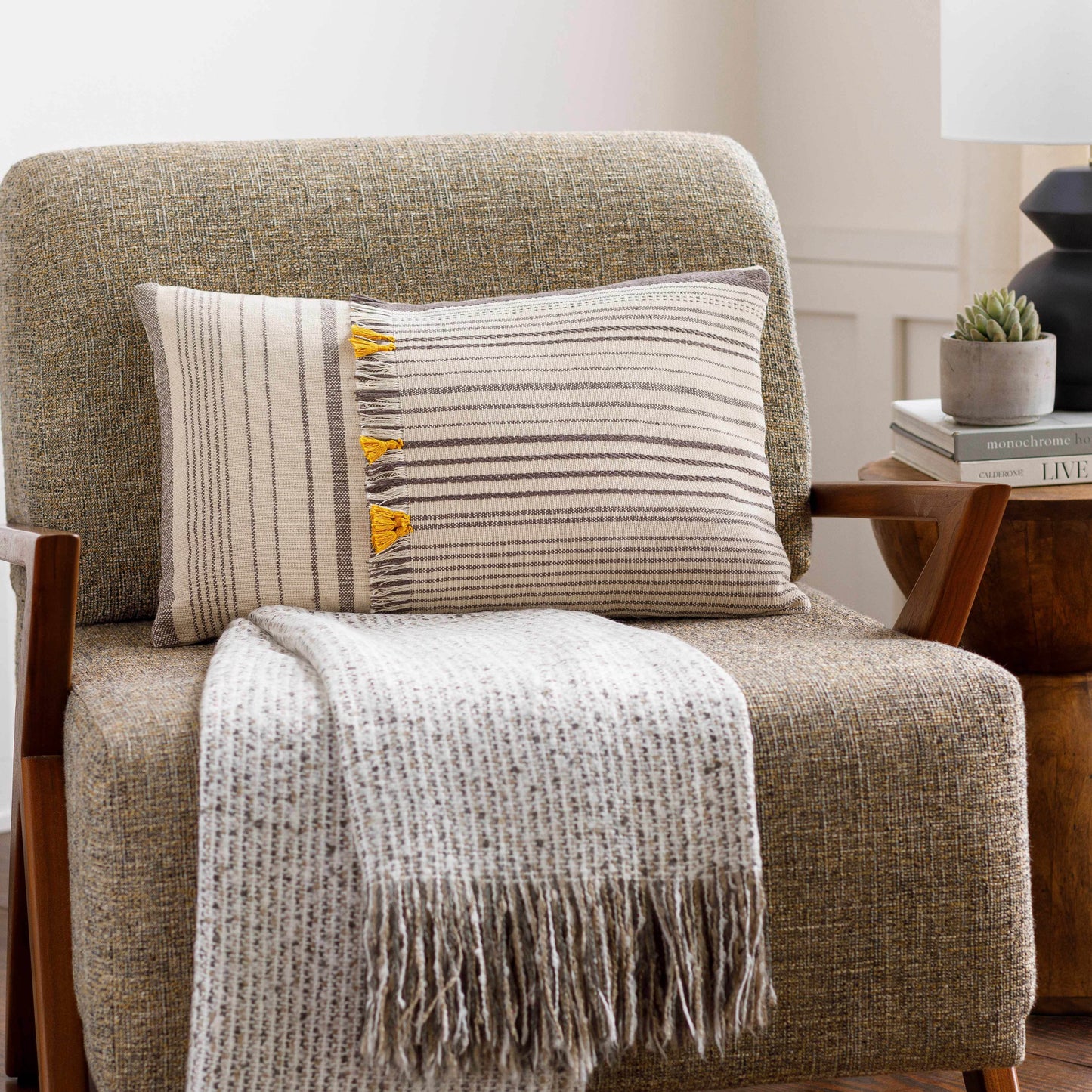 Pita Lumbar Pillow - Loft&Timber