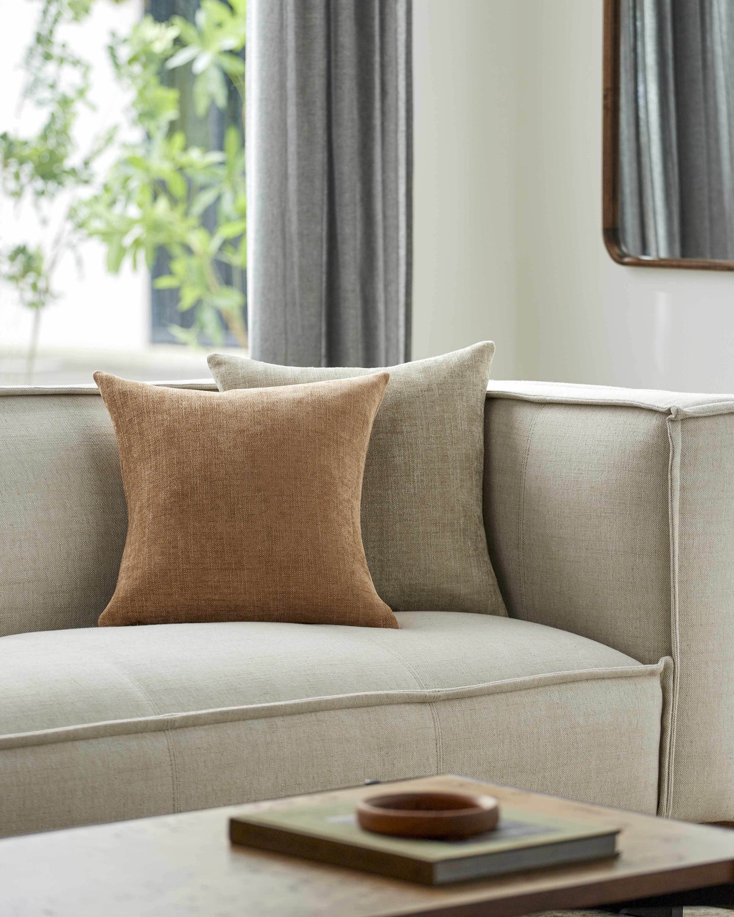 Zihna Throw Pillow - Loft&Timber
