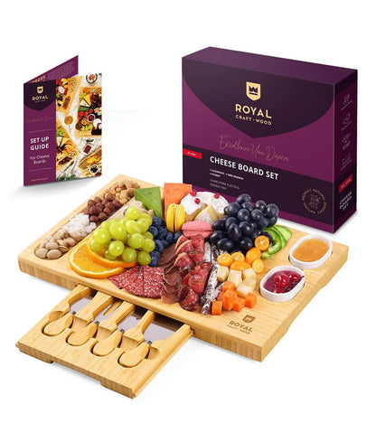 Cheese Board Set with Knives, 16.5“ x 11” - Loft&Timber