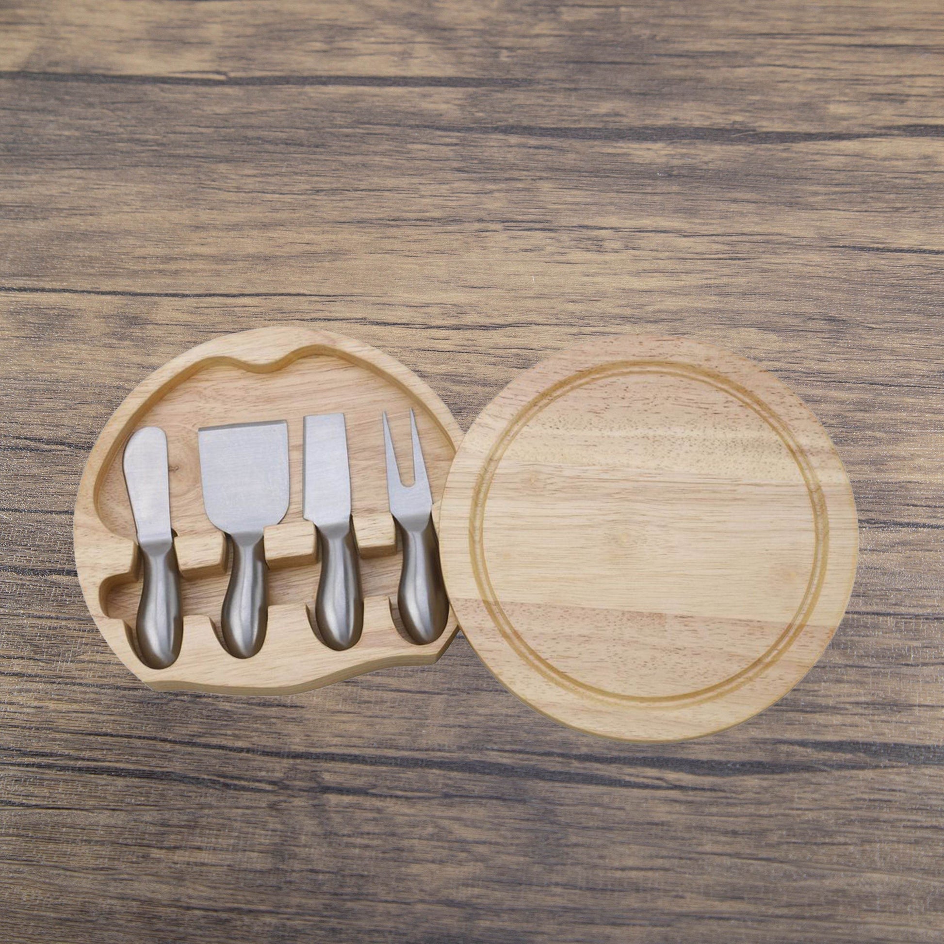 Round Swiveling Cheeseboard with 4 Stainless Steel Utensils - Loft&Timber