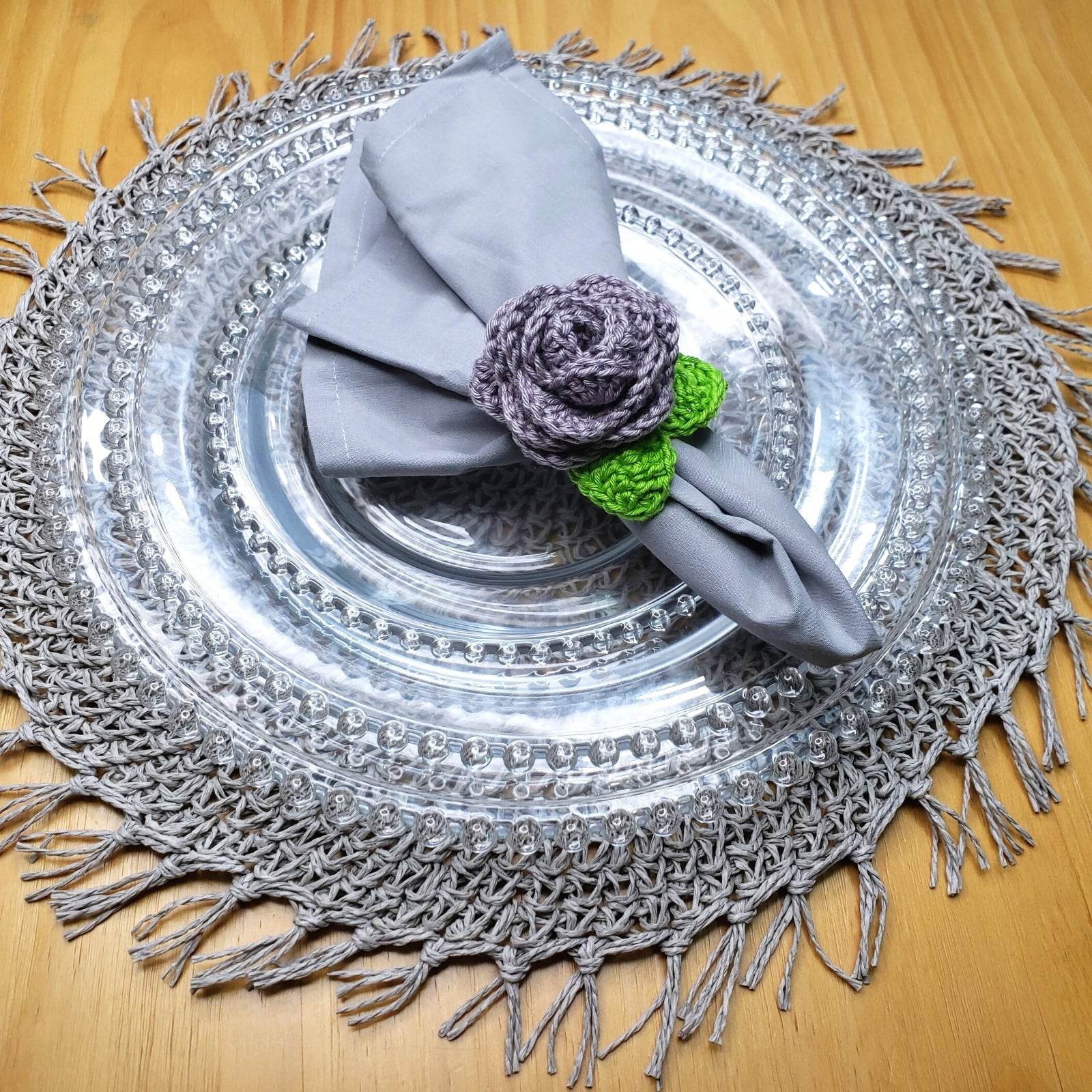 Charlo's Set of 4 Grey Crochet Rosebud Napkin Rings, High Quality Products, handmade, gifts, - Loft&Timber