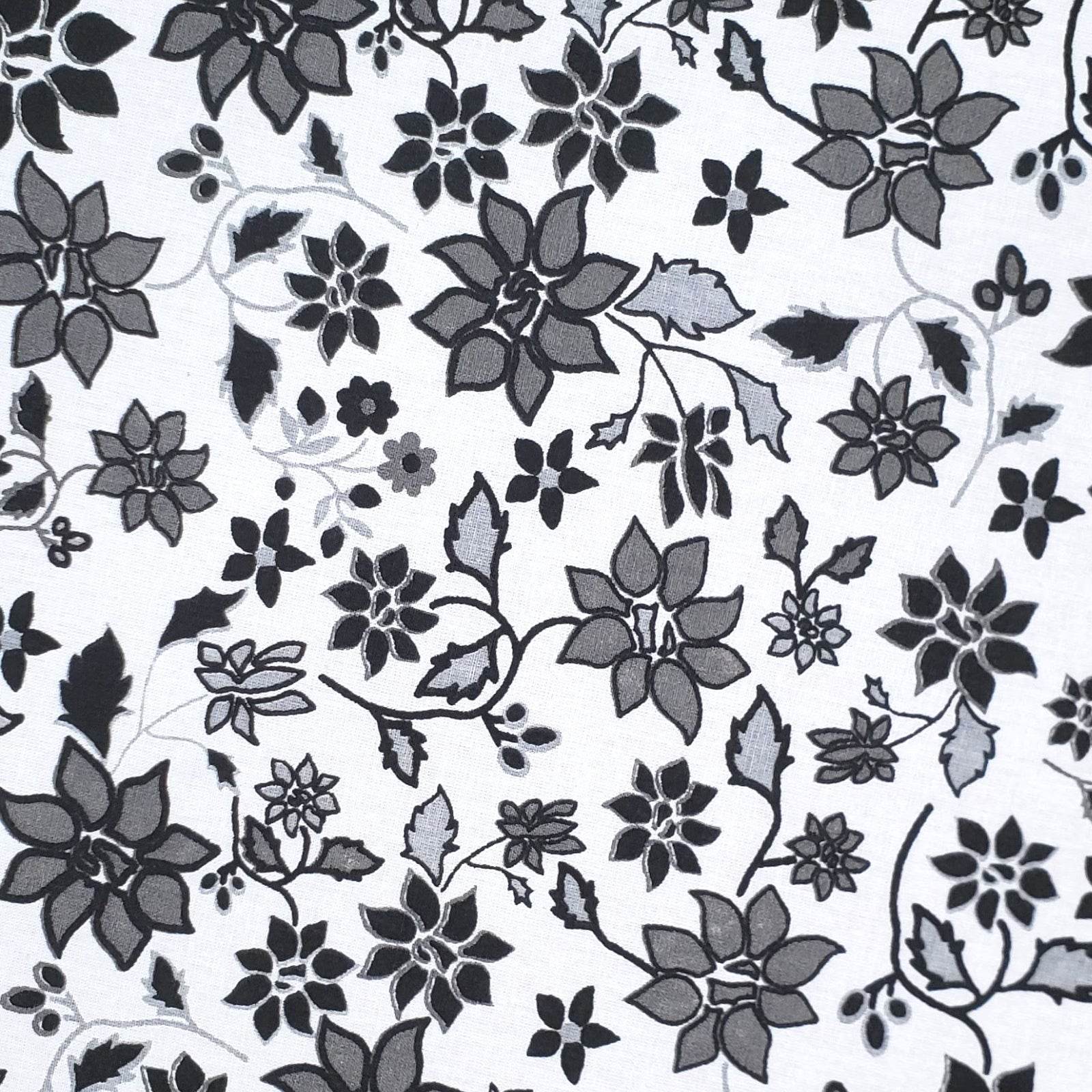 Charlo's Set of 4 Round Placemats Covers 14 Dia inch Floral Black - Loft&Timber