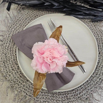 Maison Charlô | Set of 4 Rose Carnation Flower Napkin Rings for events, wedding, party, birthday - Loft&Timber