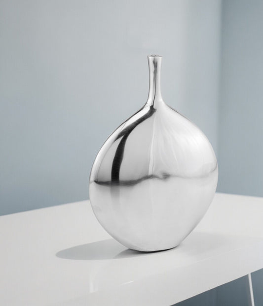 16" Silver Tulip Aluminum Table Vase - Loft&Timber