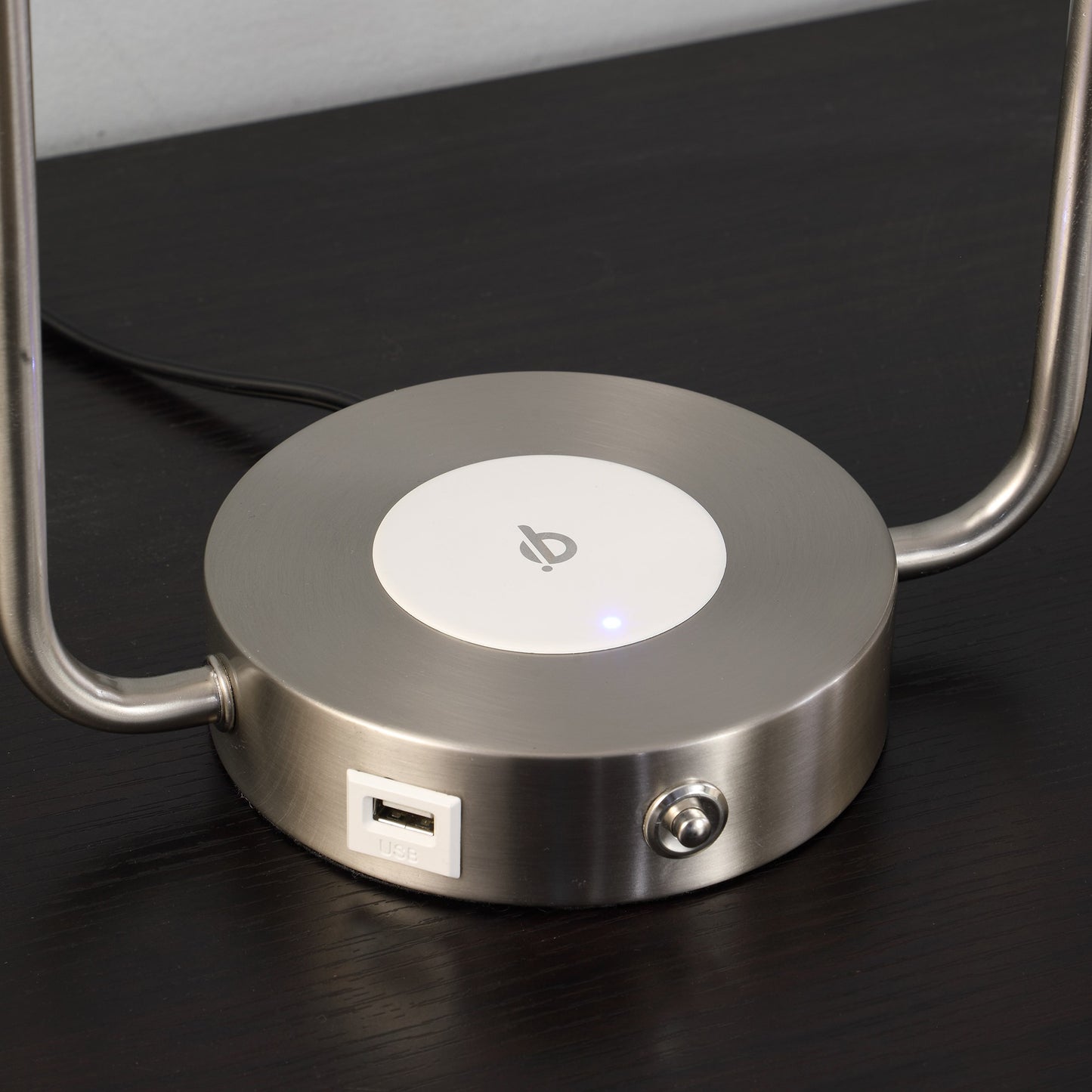 19" Silver Clip Globe USB Table Lamp - Loft&Timber