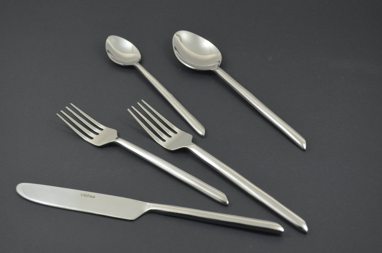 Glossy Silver Stainless Steel Twenty Piece Hand Forged Flatware Set - Loft&Timber