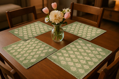 19" Set of Four Green And Cream Geometric Medallion Cotton Placemats - Loft&Timber